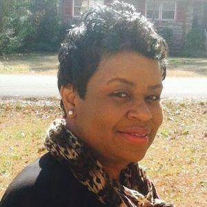 Meet your Posher, Simonia